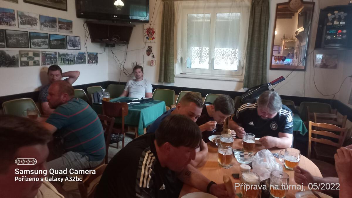 Přípravný turnaj pinec