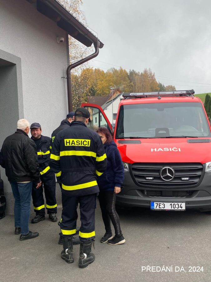Předání dopravního automobilu