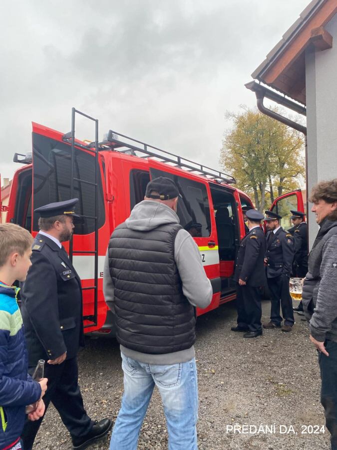 Předání dopravního automobilu
