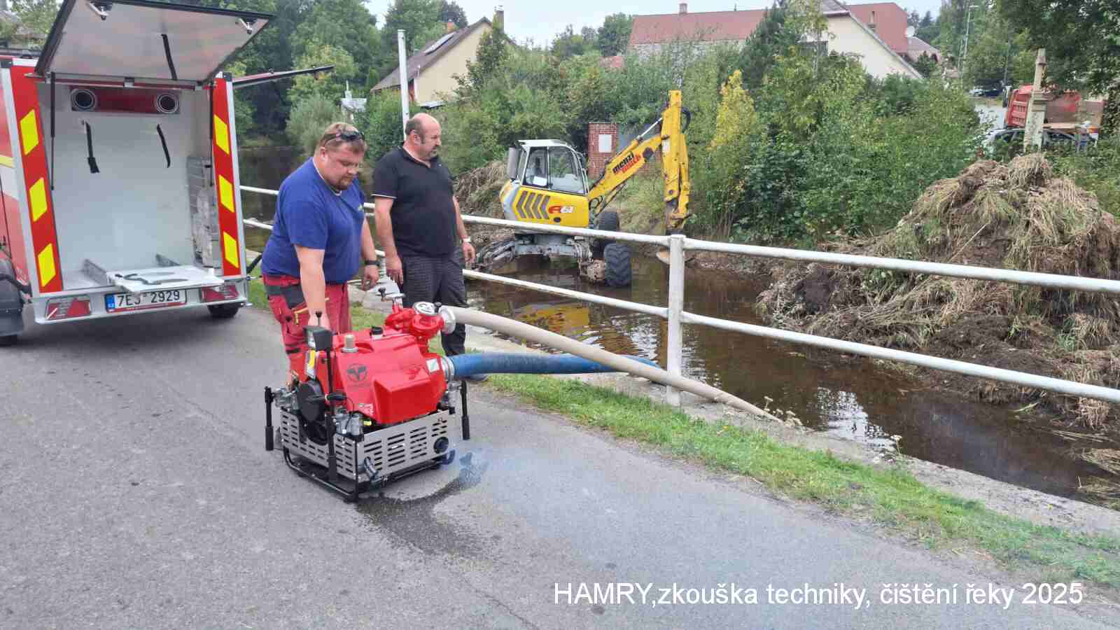 Brigáda čištění řeky